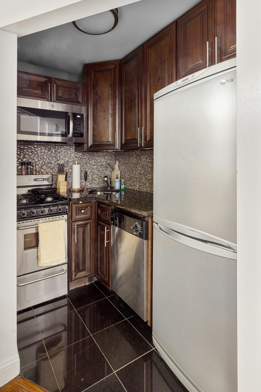 200 West 78th Street, Unit 3C Manhattan, NY 10024 - Photo 4 of 9