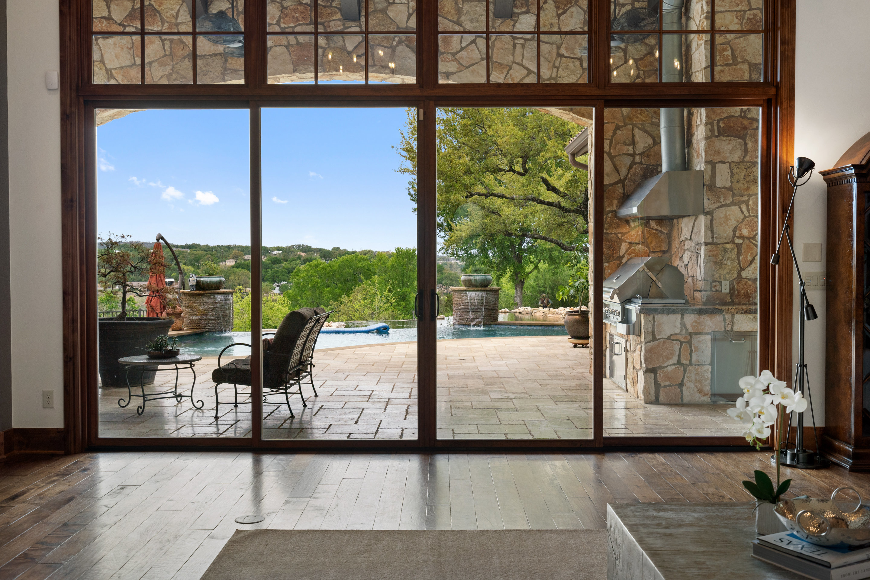 808 Rivercliff Drive Spicewood, TX 78669 - Photo 10 of 71