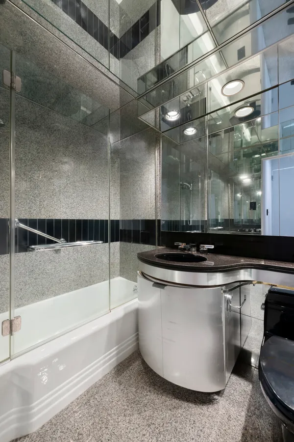 $1,550,000 | 25 Sutton Place South, Unit 11M | Sutton Place