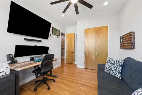 $715,000 | 2242 West Chicago Avenue, Unit 301, Chicago, IL 60622