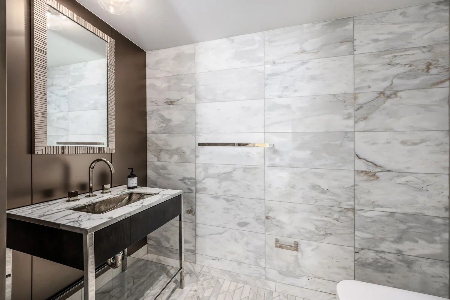 $5,995,000 | 135 West 52nd Street, Unit 40A | Theater District