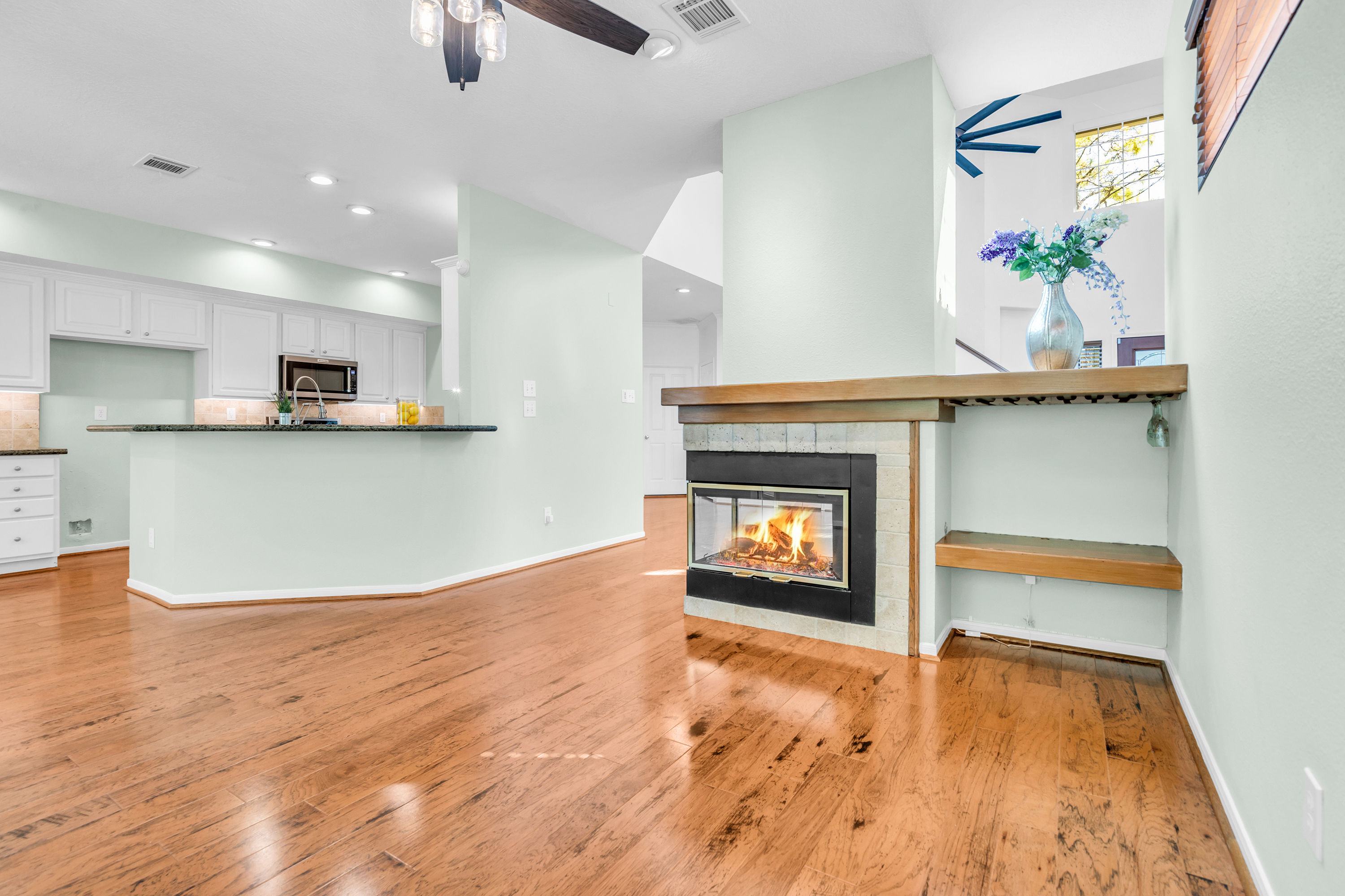 75 Lakeridge Drive Spring, TX 77381 - Photo 14 of 45 Gallery Image 14