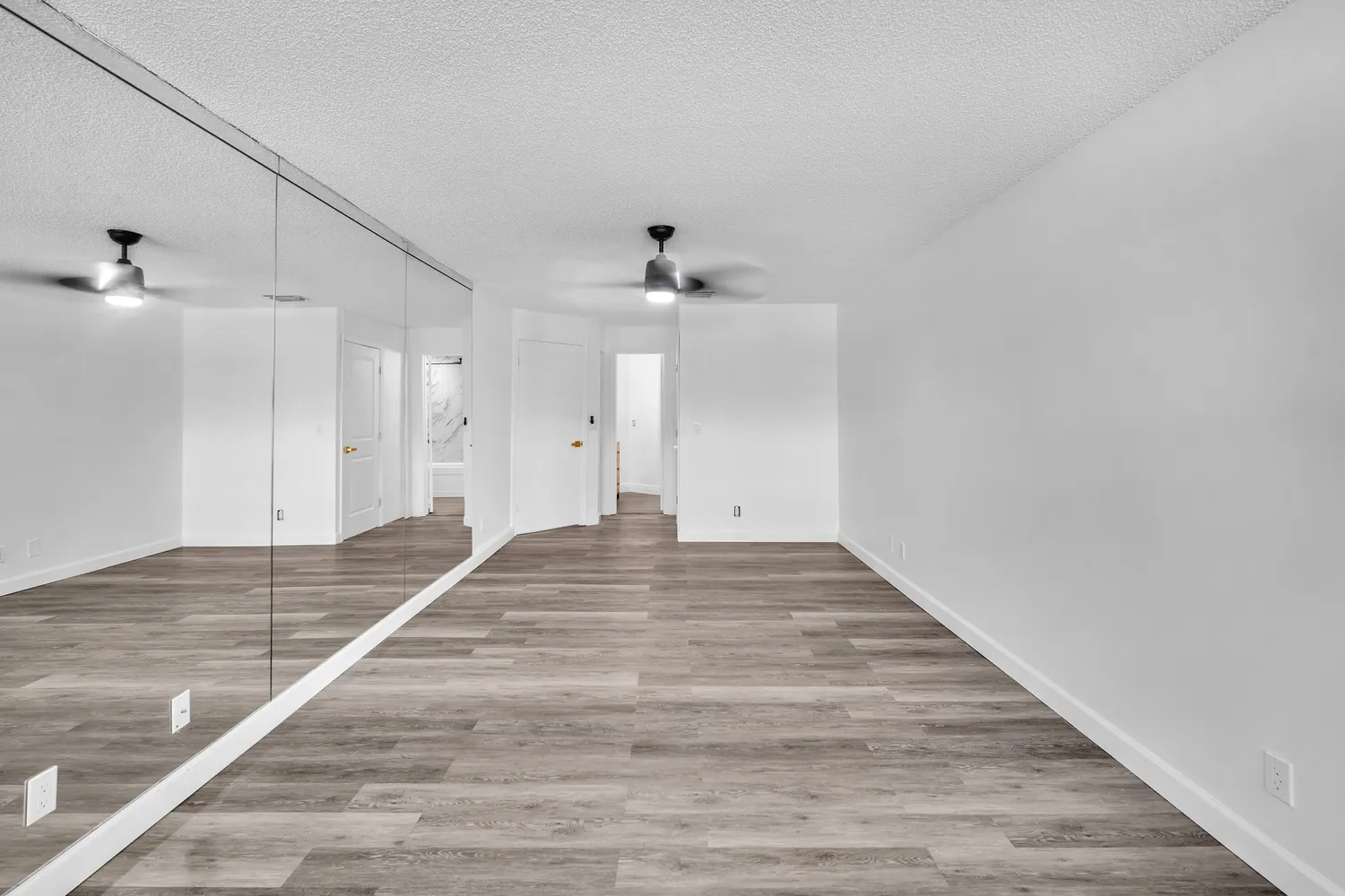 $350,000 | 3405 Emerald Oaks Drive, Unit 207, Hollywood, FL 33021