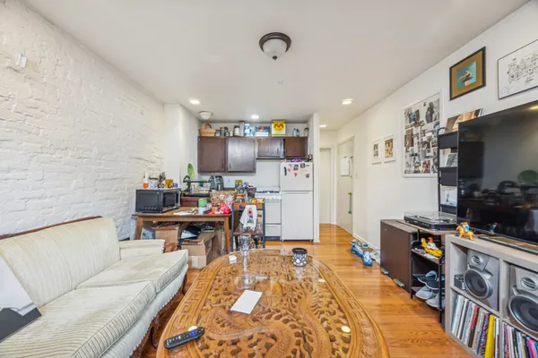 $1,295,000 | 142 North 21st Street, Philadelphia, PA 19103