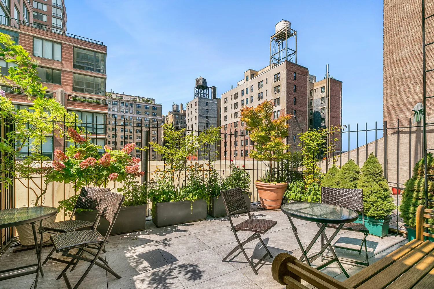 $6,900 | 255 West 95th Street, Unit 1B | Upper West Side