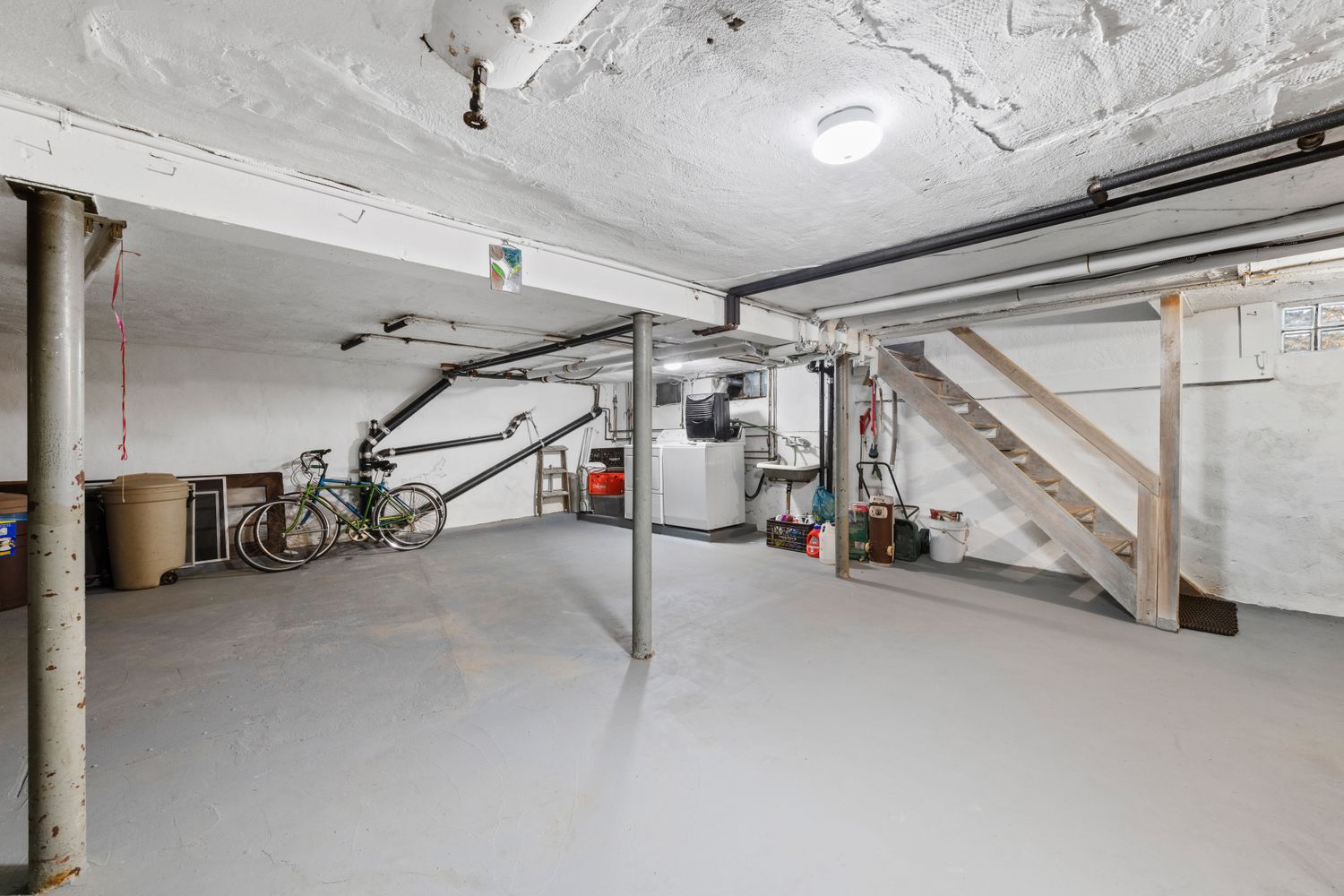 $1,199,000 | 5037 Fieldston Road | Fieldston