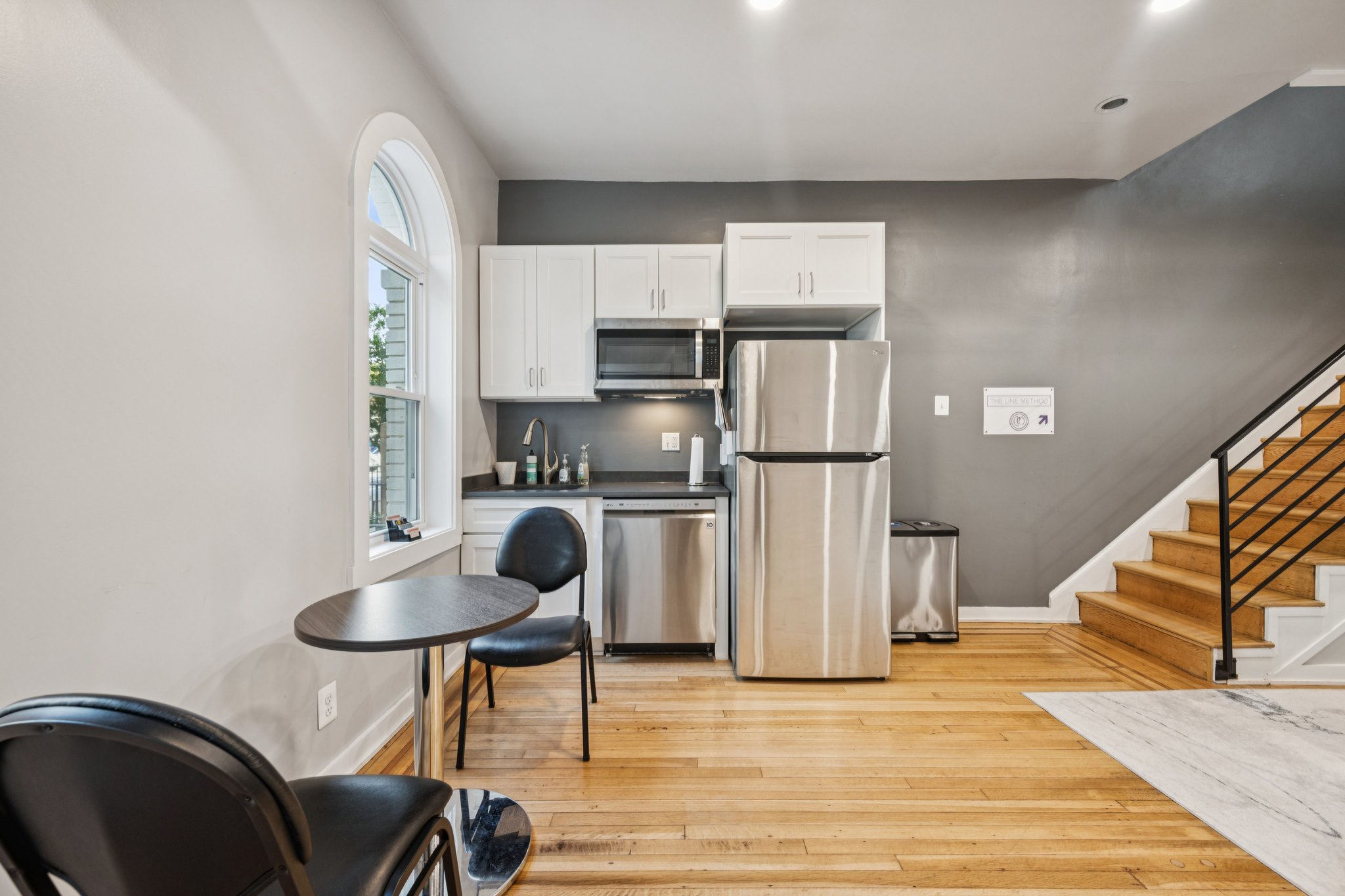 2708 Ontario Road Northwest Washington, DC 20009 - Photo 6 of 38