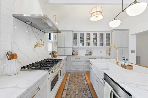 Contact Agent | 77 Donelson Street, Nashville, TN 37210