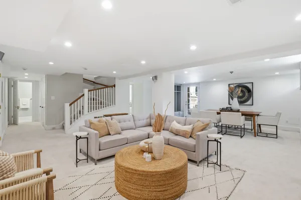 Contact Agent | Highland Place Northwest, Washington, DC 20008
