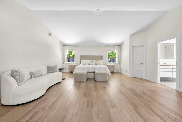 $2,925,000 | 9201 Southwest 102nd Street, Miami, FL 33176