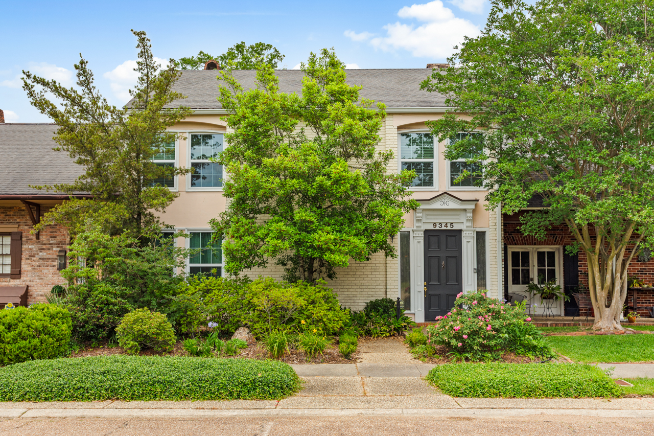9345 Hilltrace Avenue Baton Rouge, LA 70809 - Photo 1 of 19