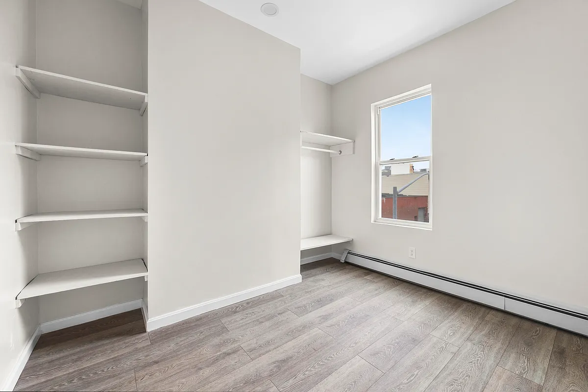 73 Russell Street, Unit PH Brooklyn, NY 11222 - Photo 2 of 7