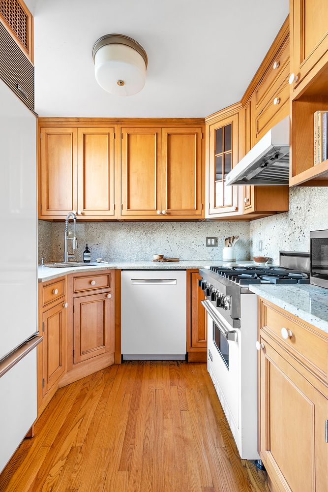 $2,400,000 | 137 Joralemon Street, Unit 7 | Brooklyn Heights