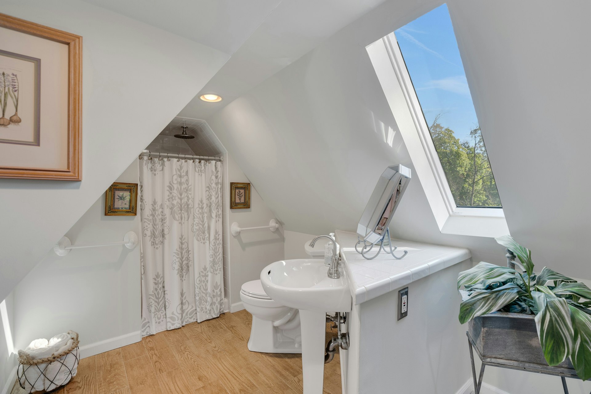 29 Evergreen Lane Watchung, NJ 07069 - Photo 43 of 54 a bathroom with a sink and a mirror