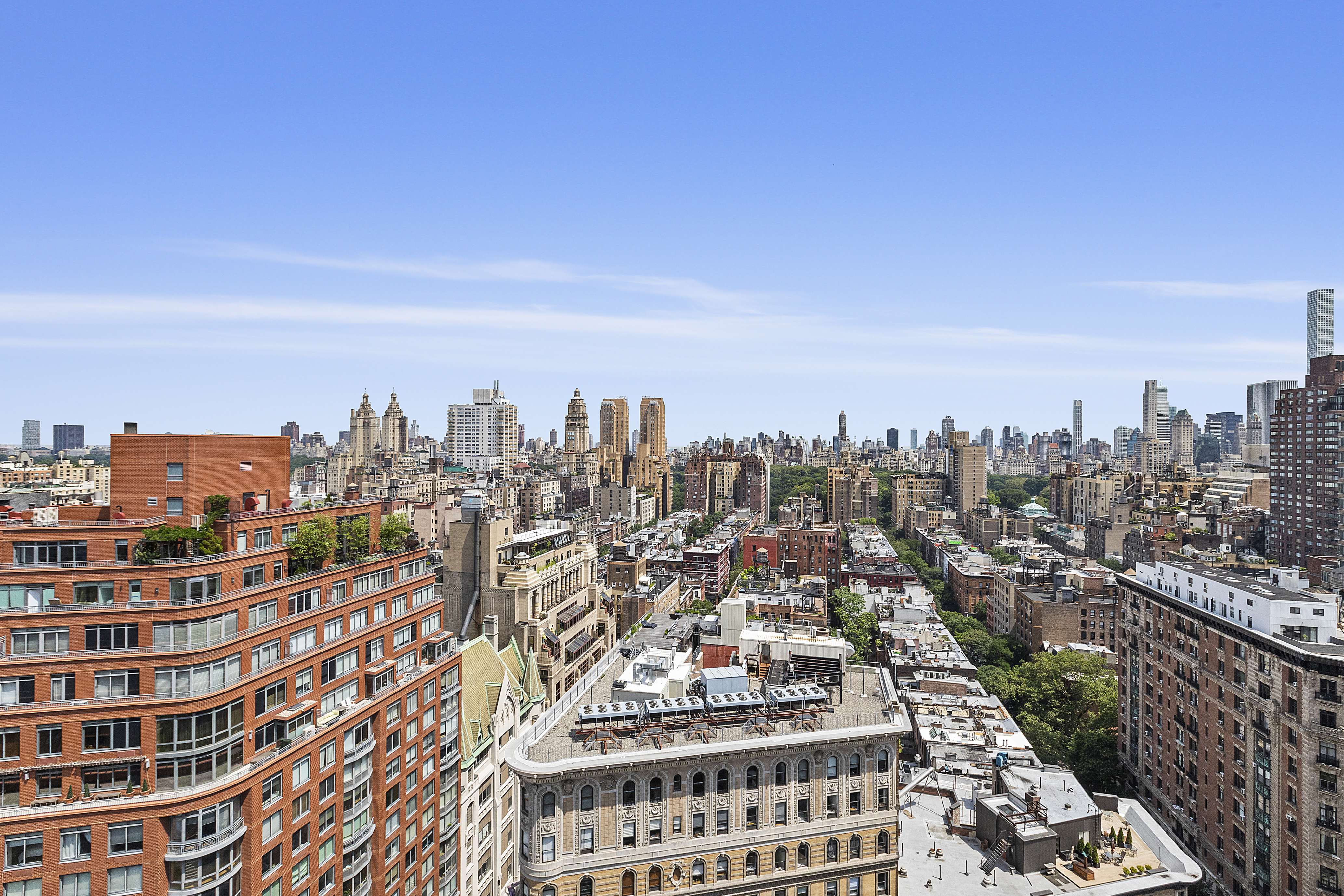 2025 Broadway, Unit 27F Manhattan, NY 10023 - Photo 10 of 13