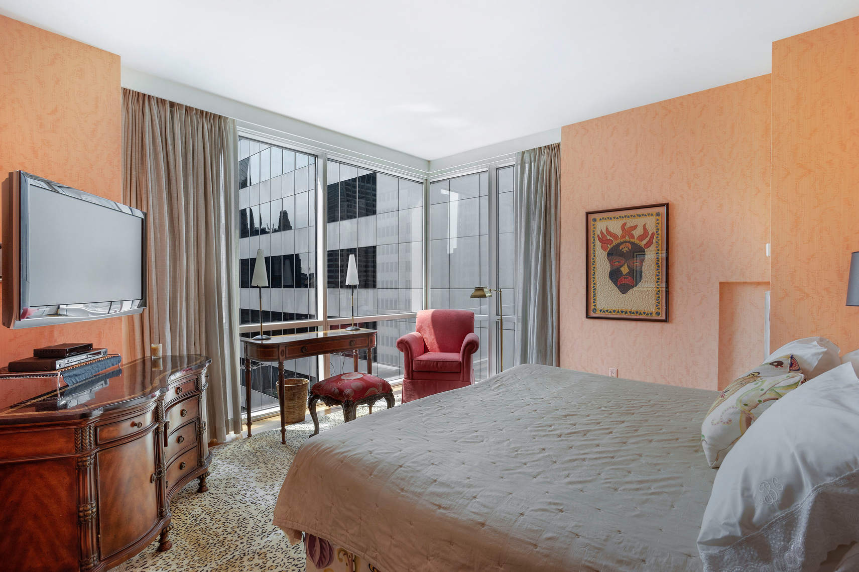 60 East 55th Street, Unit 40B Manhattan, NY 10022 - Photo 5 of 9