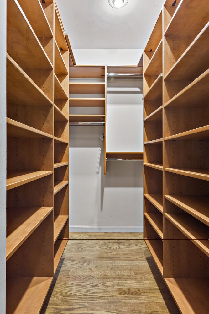 56 Pine Street, Unit 3D Manhattan, NY 10005 - Photo 6 of 10