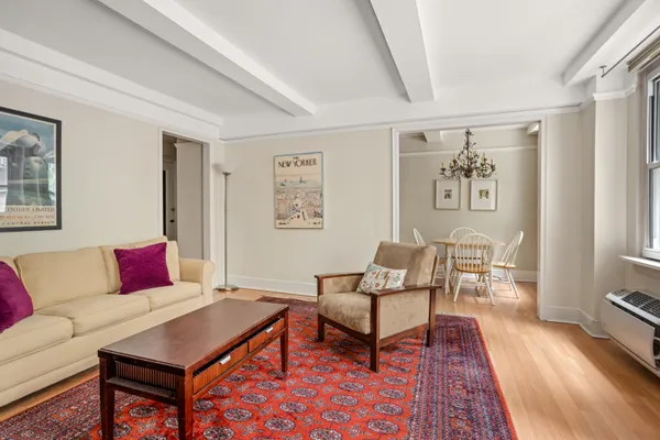 $375,000 | 155 East 49th Street, Unit 2B | Midtown East