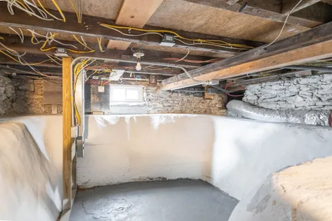 $419,999 | 36 West Center Street, Clayton, NJ 08312