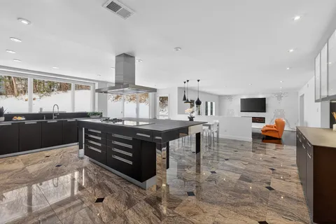 $3,199,000 | 48 Westwood Court, Woodbury, NY 11797