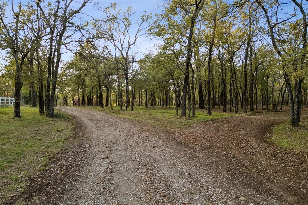 $1,999,000 | 350 West Dickson Lane, Oak Point, TX 75068