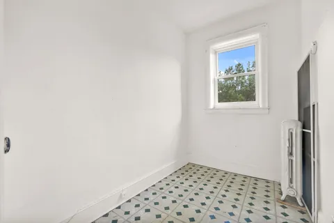 a view of a closet area