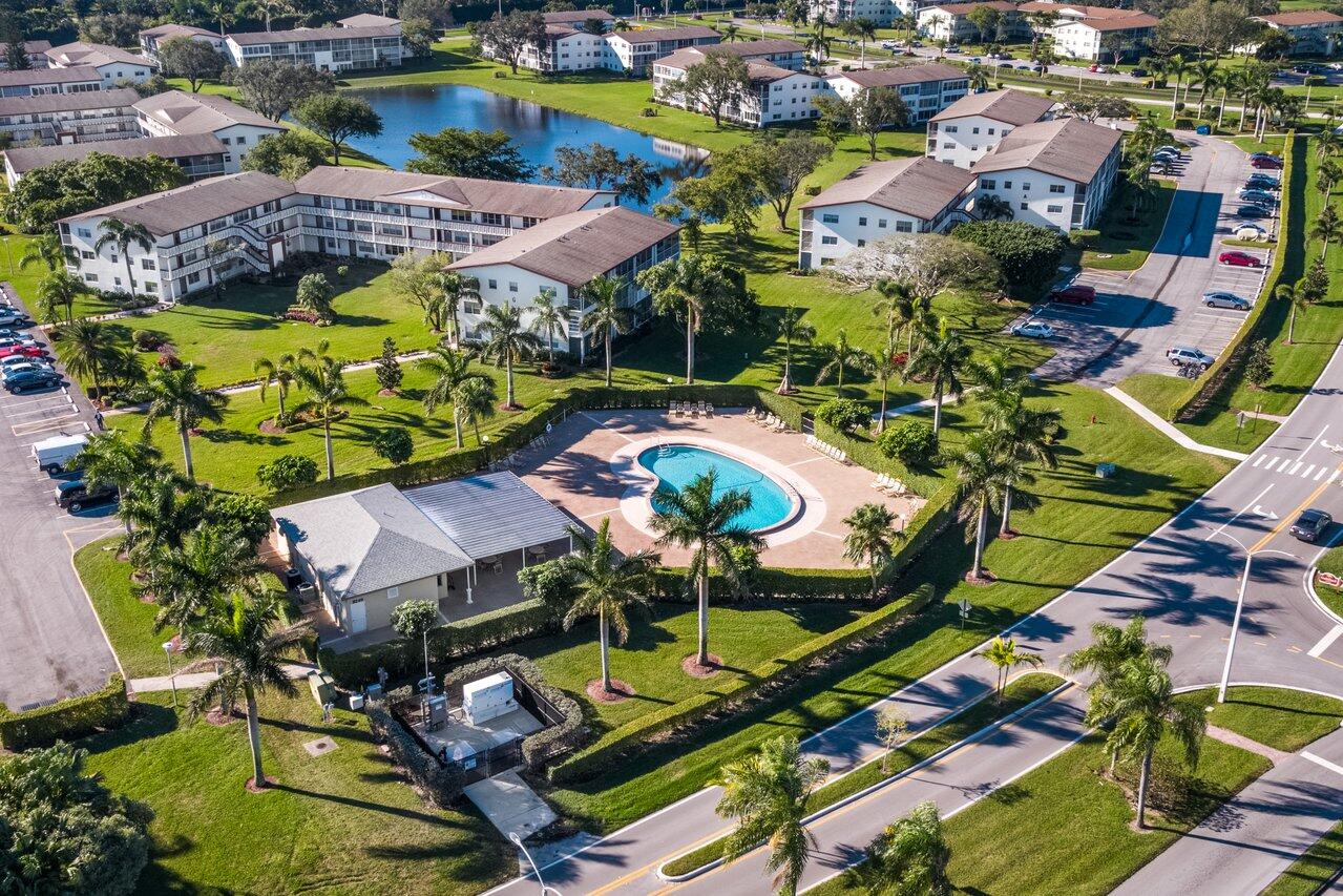 2046 Rexford Drive, Unit C Boca Raton, FL 33434 - Photo 30 of 32