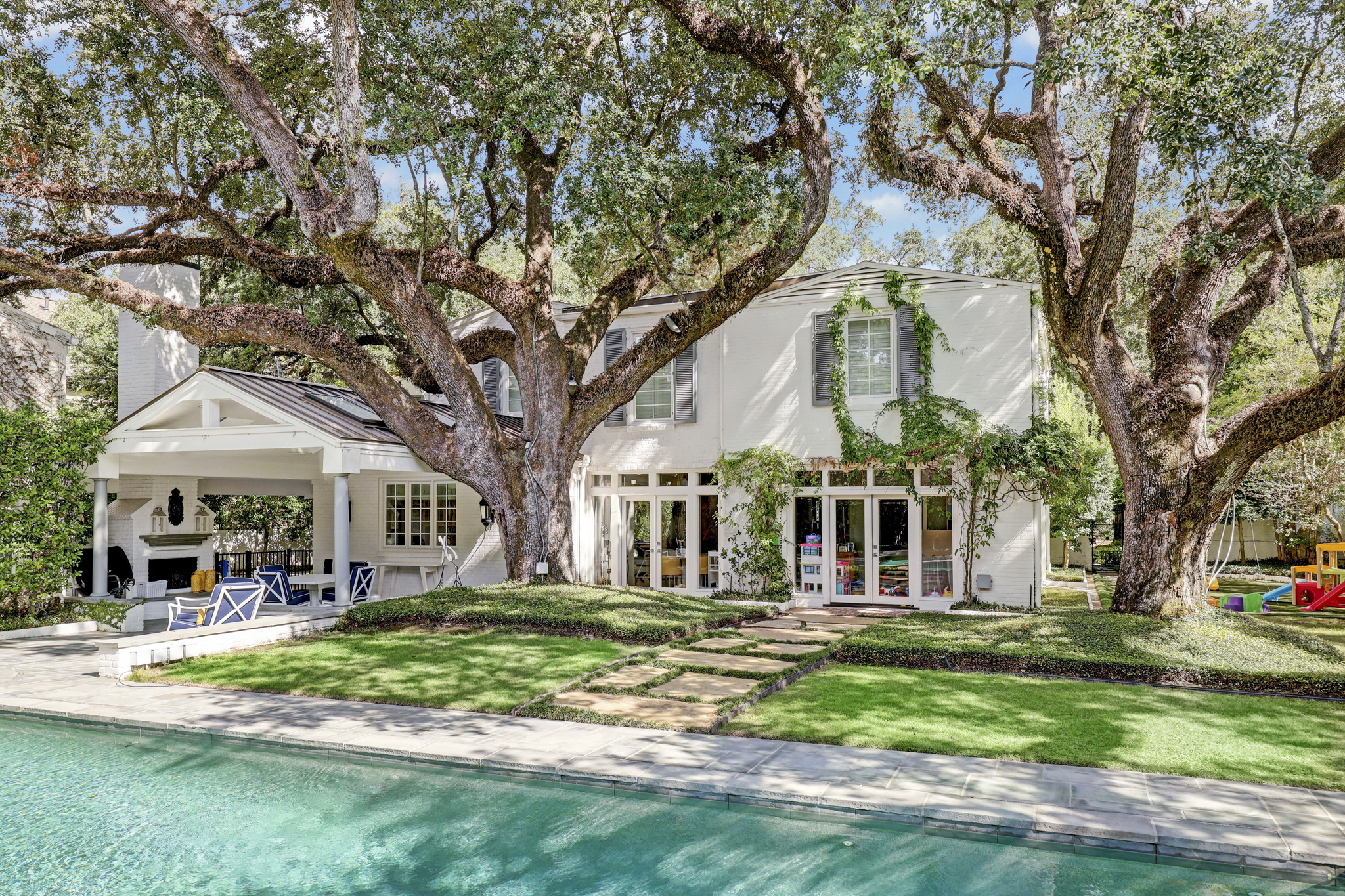 2240 Chilton Road Houston, TX 77019 - Photo 13 of 34