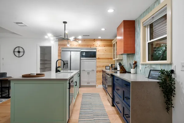 $915,000 | 1100 Live Oak Road, Leander, TX 78641