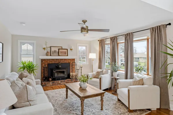 $699,000 | 2327 Dubree Avenue, Warrington, PA 18976