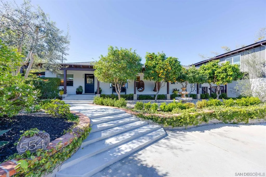 $4,995,000 | 554-556 Stratford Drive, Encinitas, CA 92024