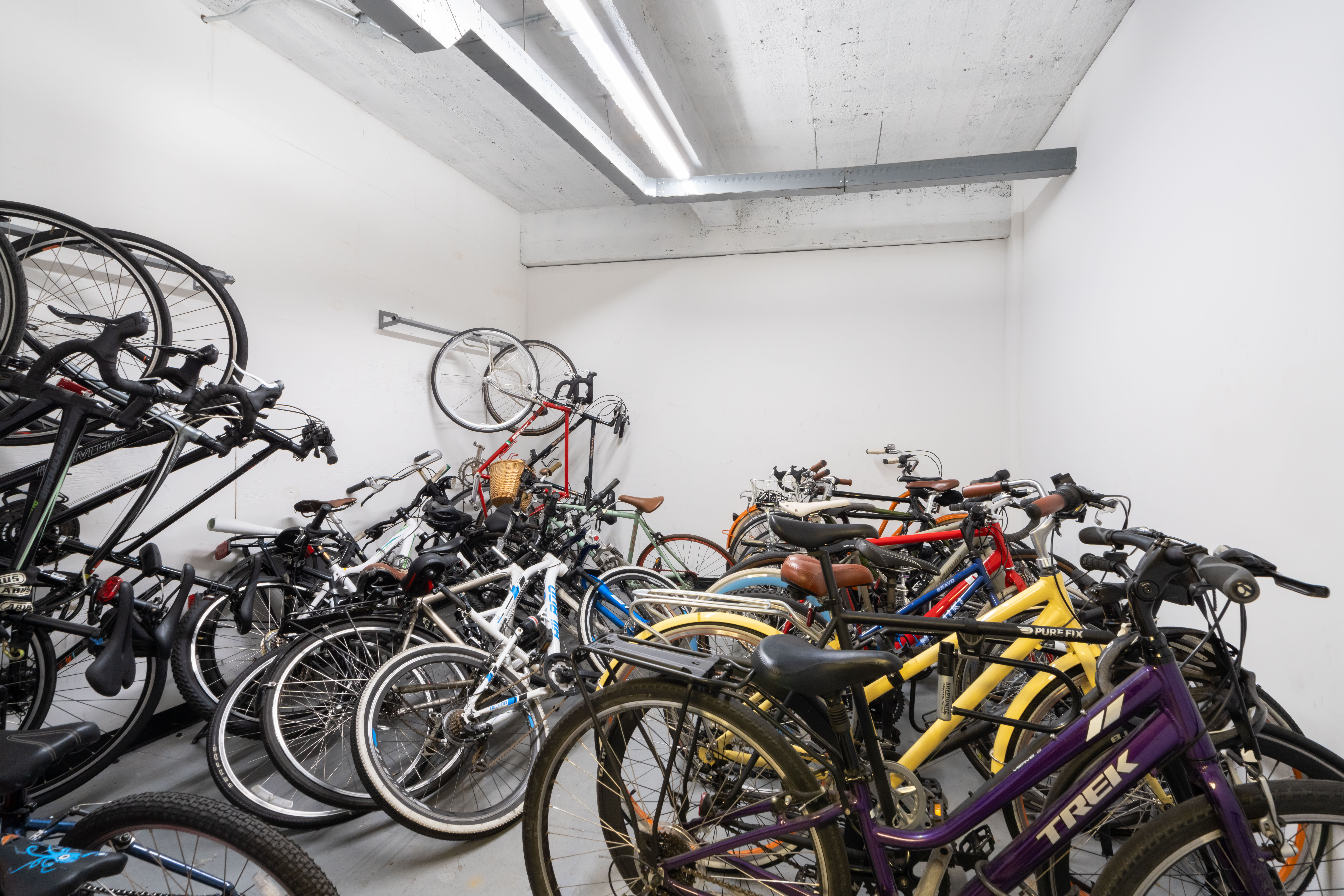 25 Monroe Place, Unit 2A Brooklyn, NY 11201 - Photo 10 of 14 a view of an bike storage