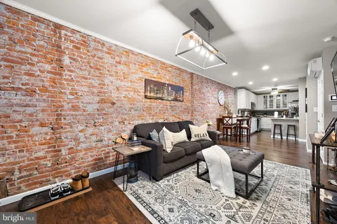 $189,900 | 705 South Van Buren Street, Wilmington, DE 19805