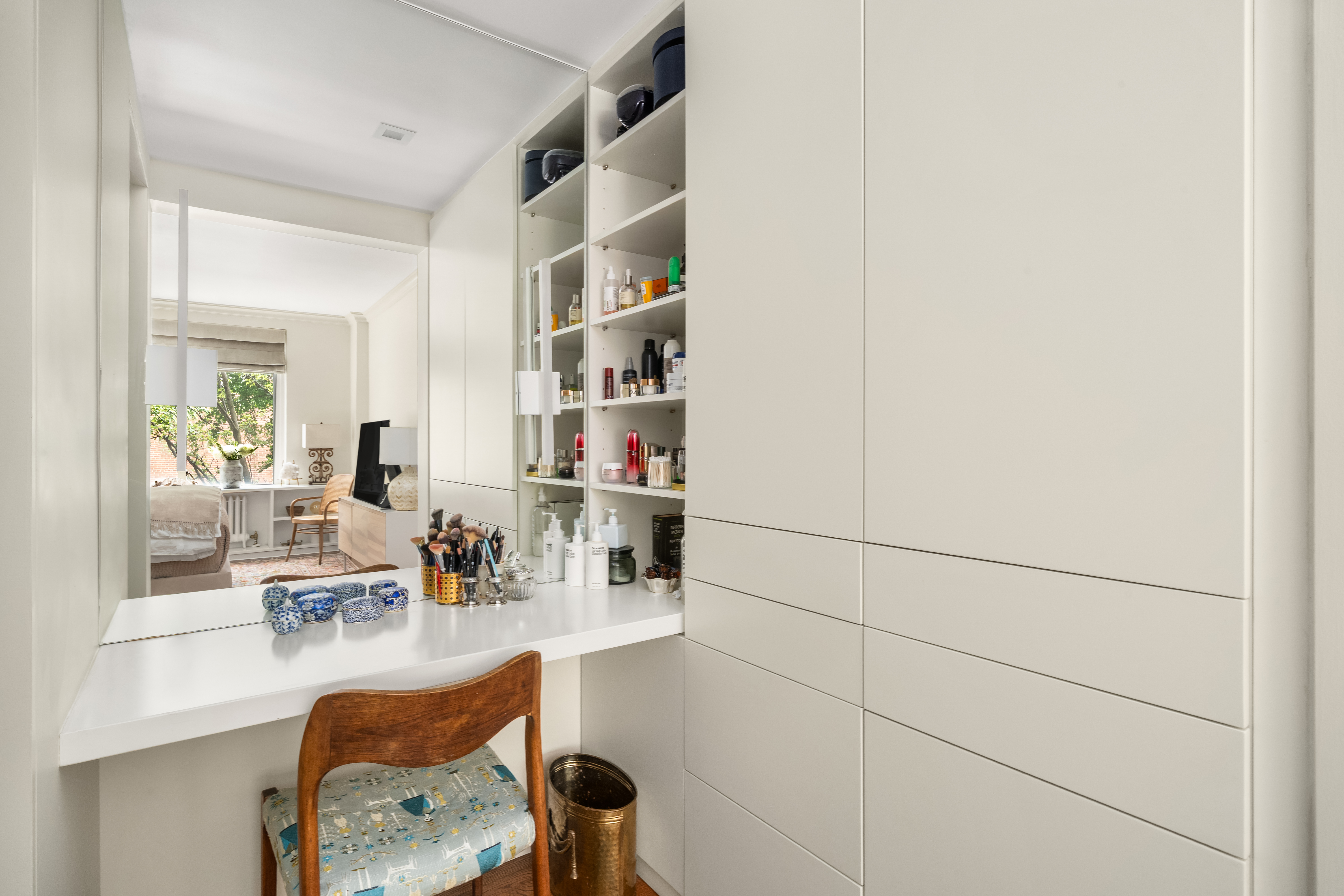 455 East 51st Street, Unit 2F Manhattan, NY 10022 - Photo 12 of 17 a living room with furniture