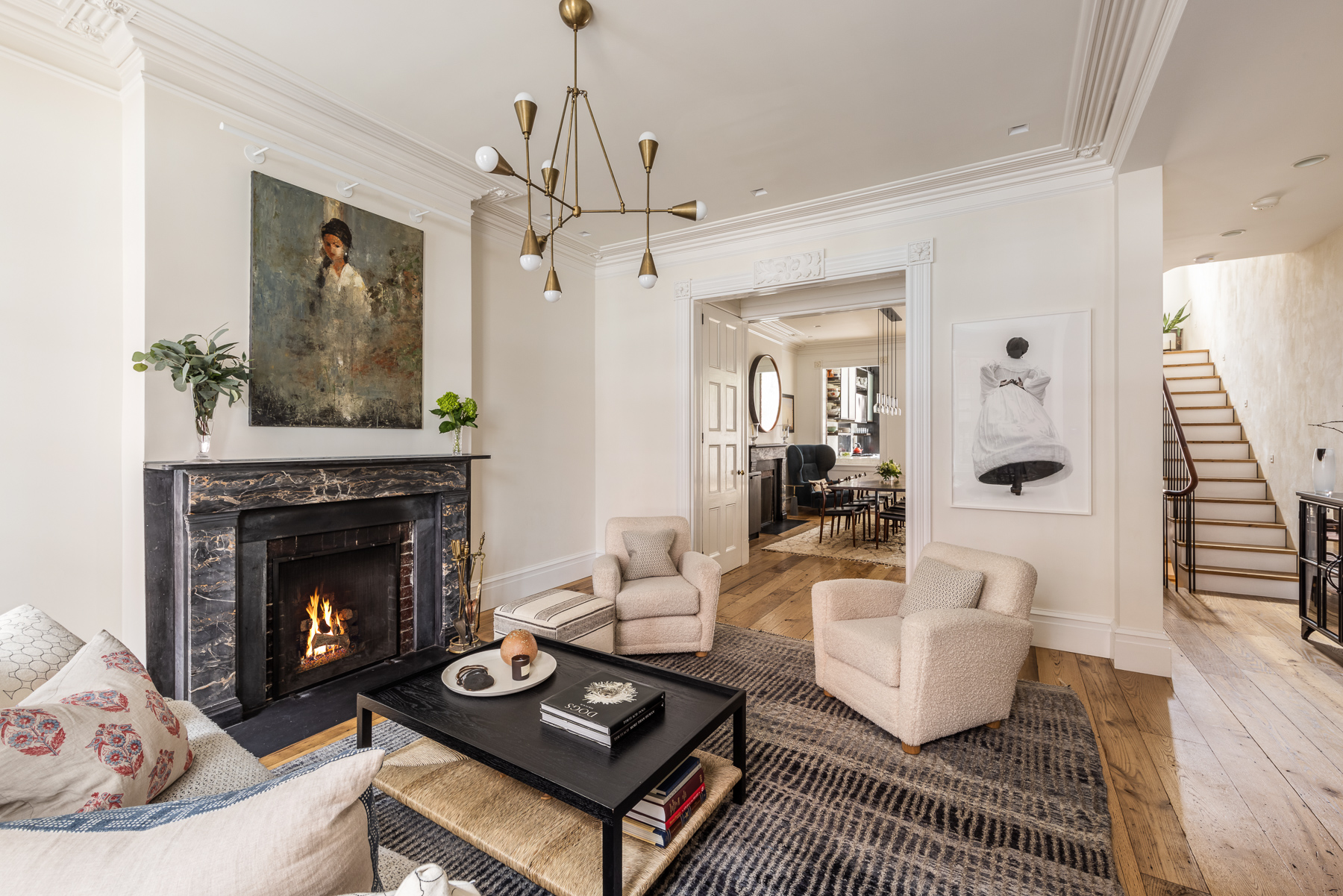 27 Vandam Street Manhattan, NY 10013 - Photo 2 of 25