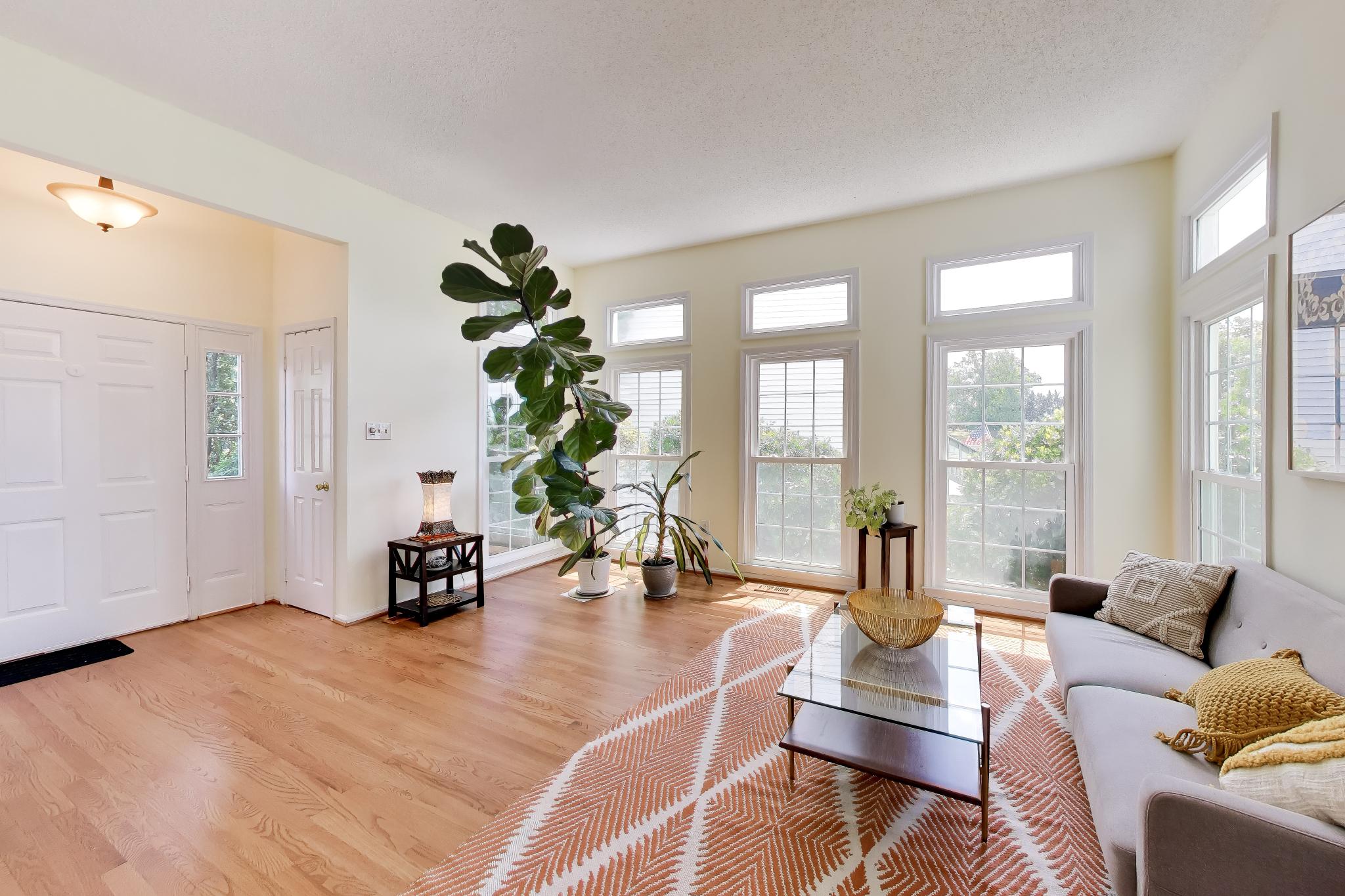 2421 Pondside Terrace Silver Spring, MD 20906 - Photo 4 of 53