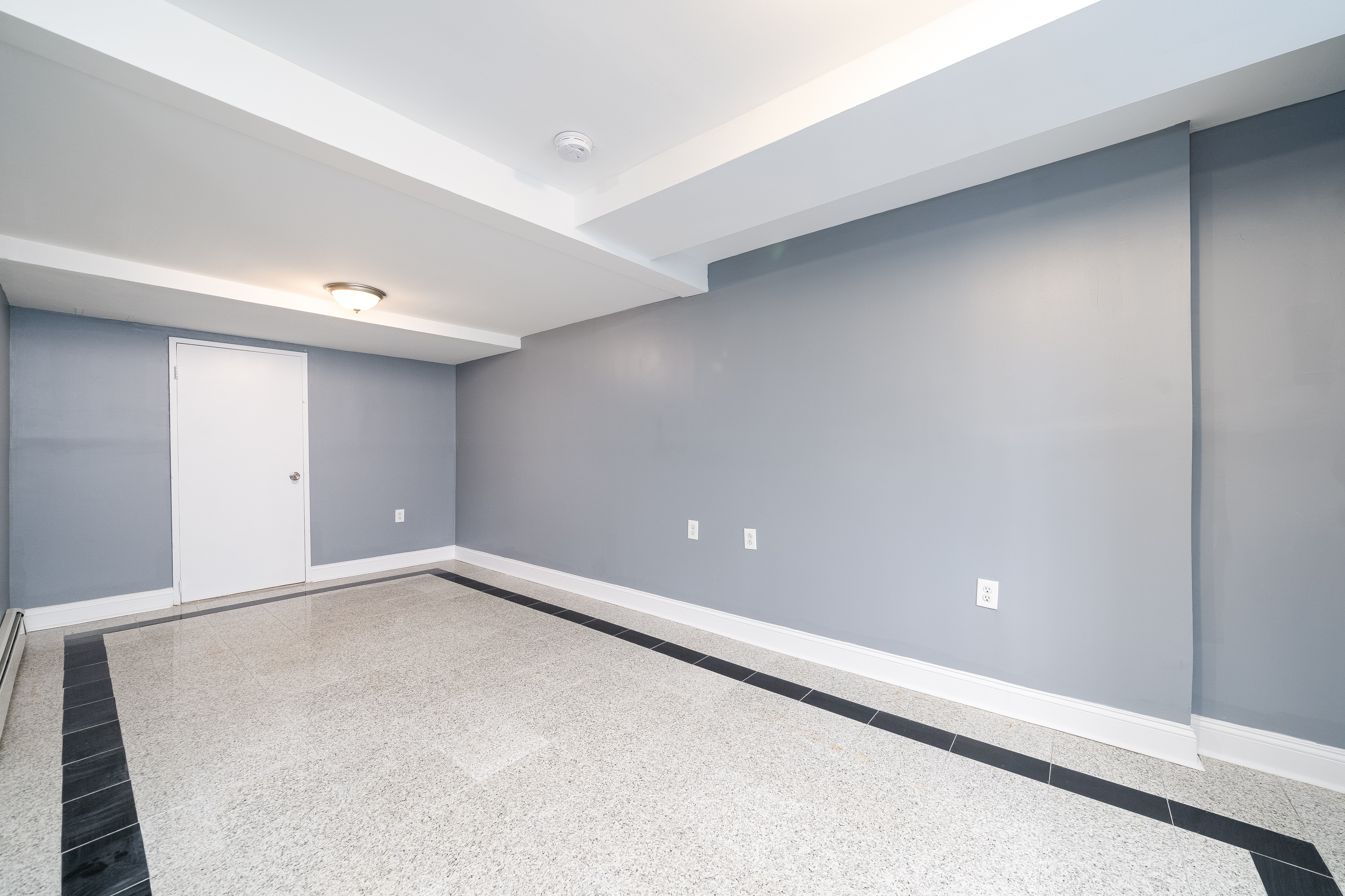 168 Coles Street, Unit BA Jersey City, NJ 07302 - Photo 6 of 29 a view of an empty room