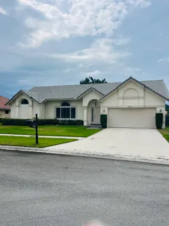 $765,000 | 10201 Canoe Brook Circle, Boca Raton, FL 33498
