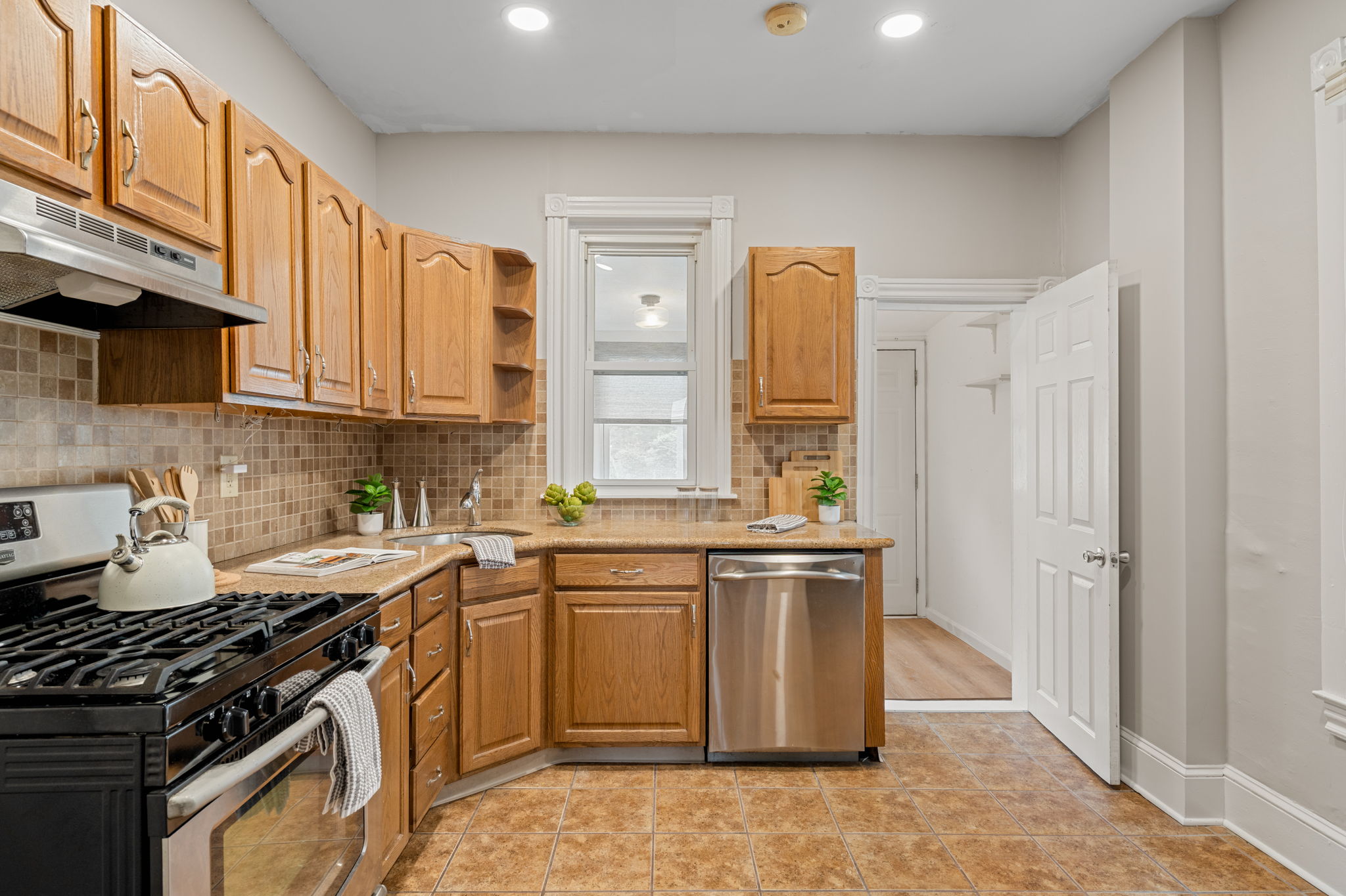 4027 Pechin Street Philadelphia, PA 19128 - Photo 11 of 29