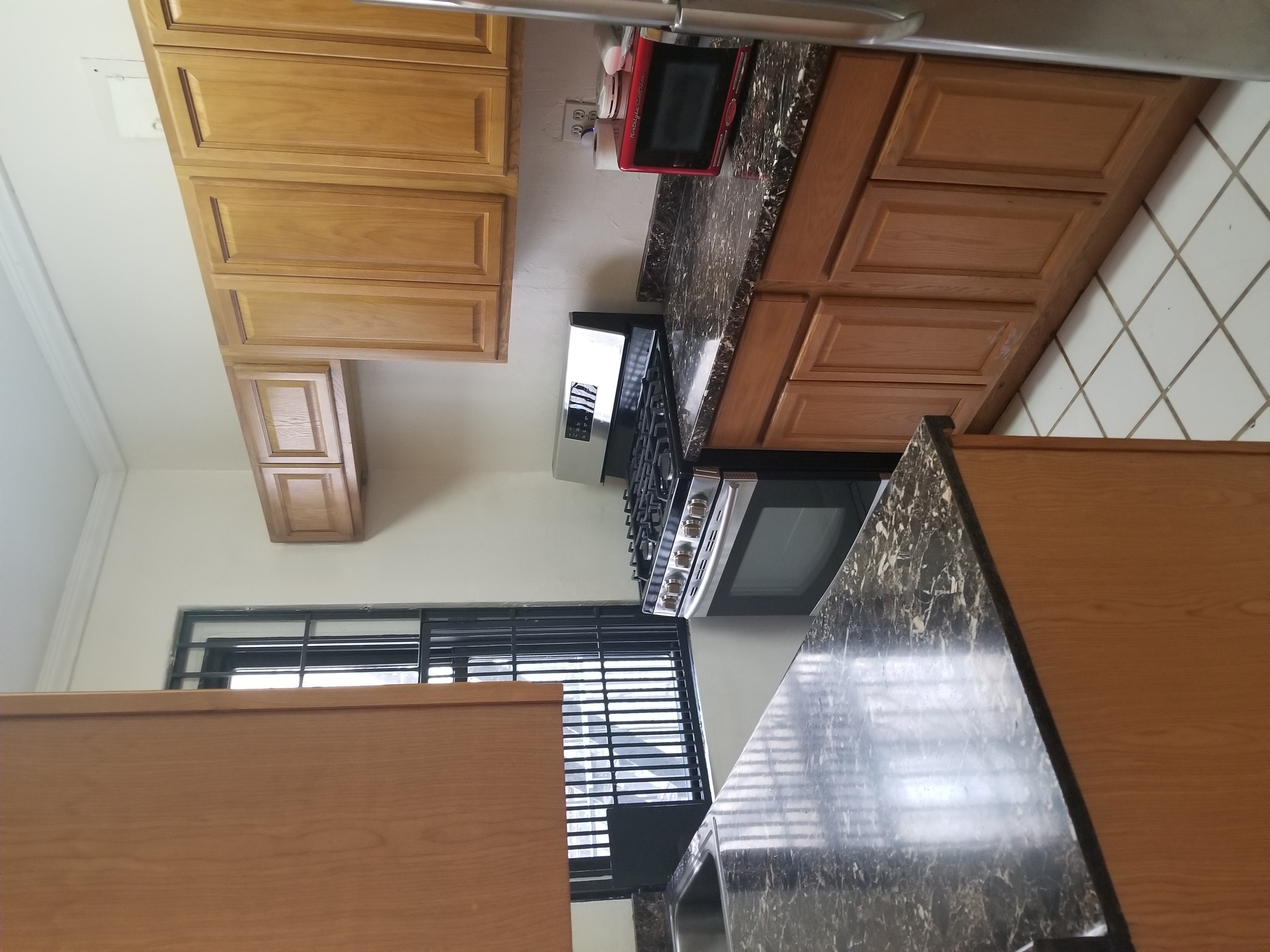 21-57 33rd Street, Unit 3H Queens, NY 11105 - Photo 12 of 15