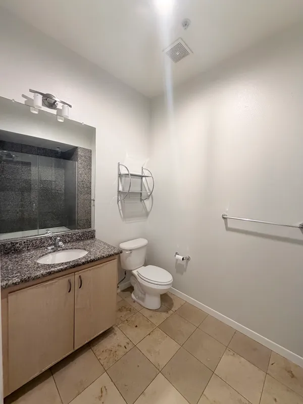 $499,000 | 175 South Lake Avenue, Unit 406, Pasadena, CA 91101