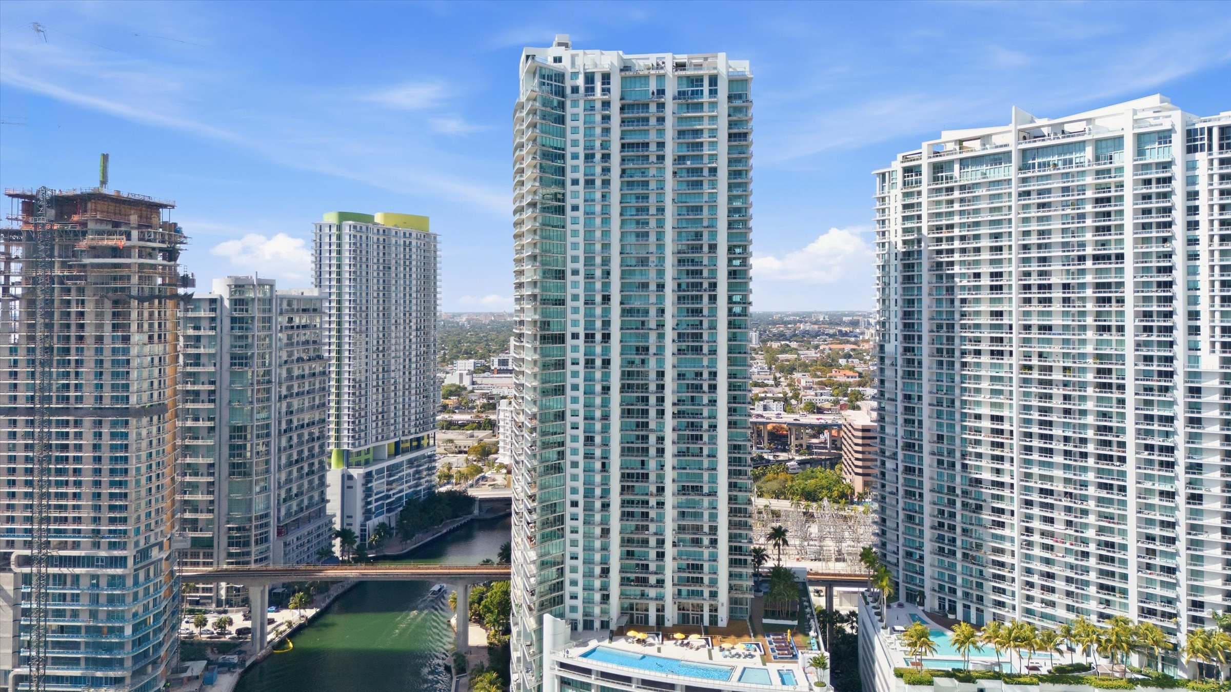 92 Southwest 3rd Street, Unit 1604 Miami, FL 33130 - Photo 2 of 54 Gallery Image 2