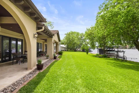 $11,995,000 | 3104 Rivercrest Drive, Austin, TX 78746