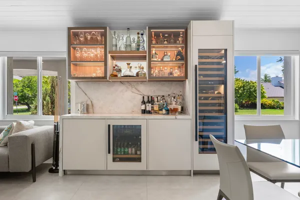 $2,925,000 | 9201 Southwest 102nd Street, Miami, FL 33176