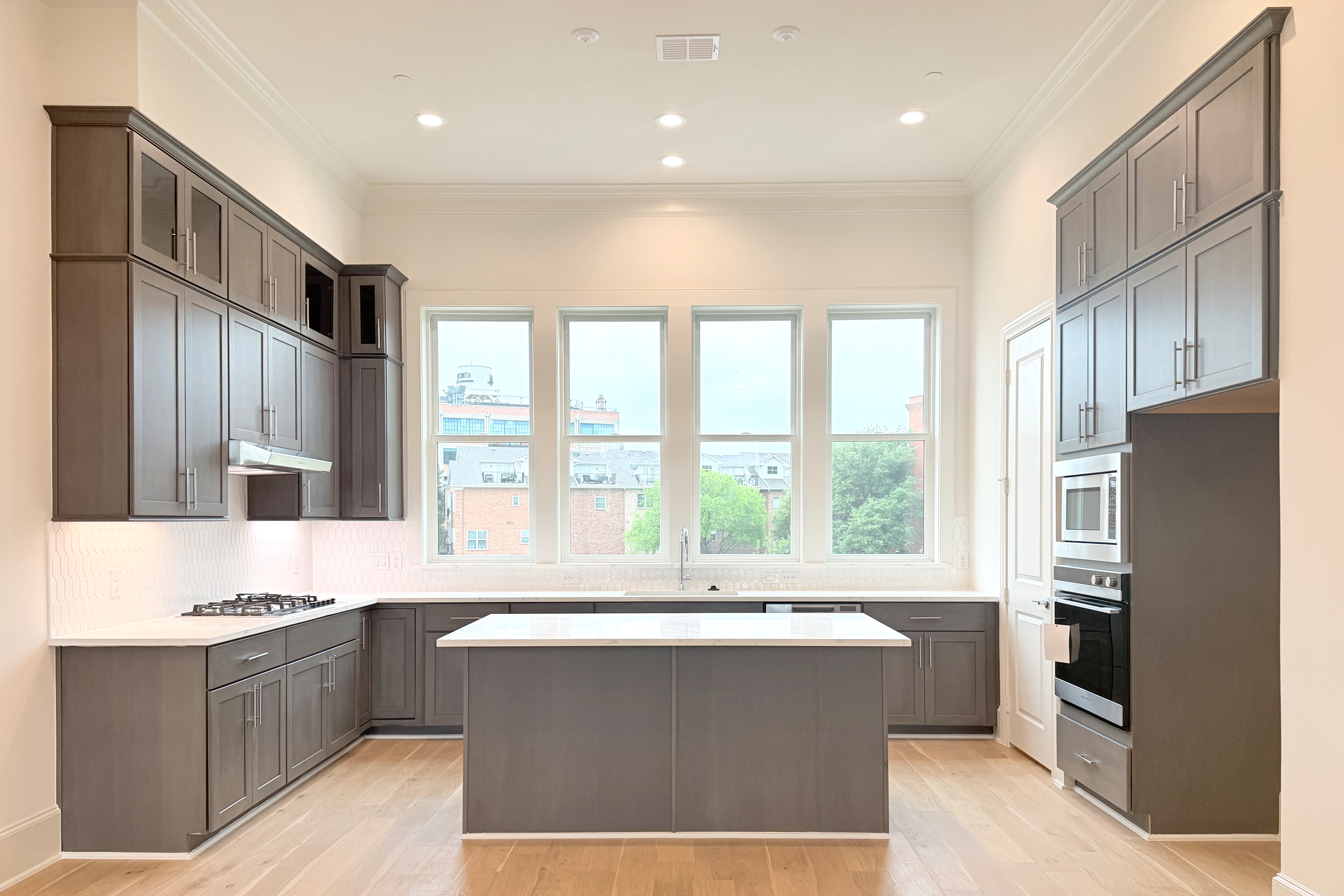 2401 Canton Street, Unit 1005 Dallas, TX 75201 - Photo 9 of 23