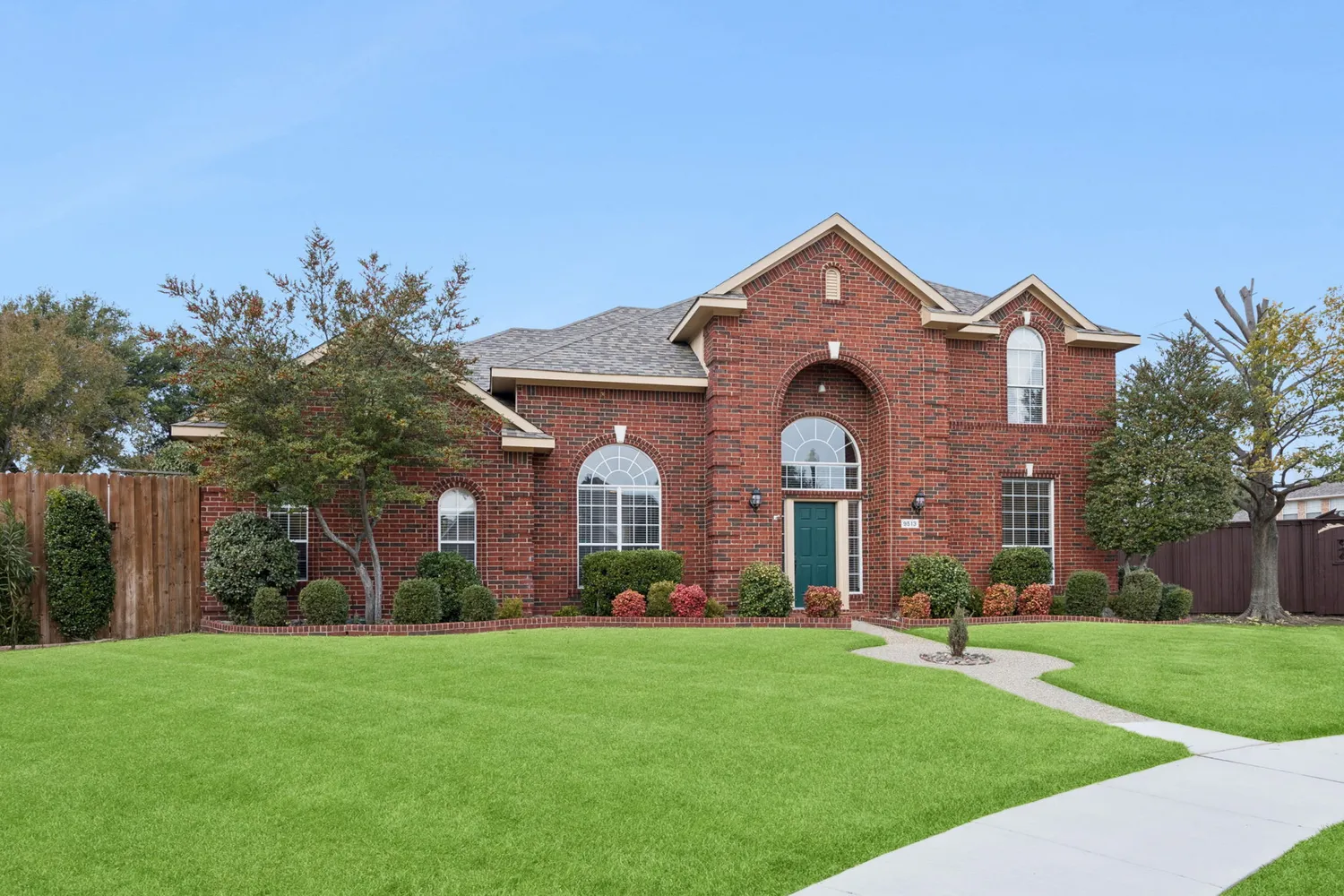 Contact Agent | 9513 Tiger Drive, Plano, TX 75025