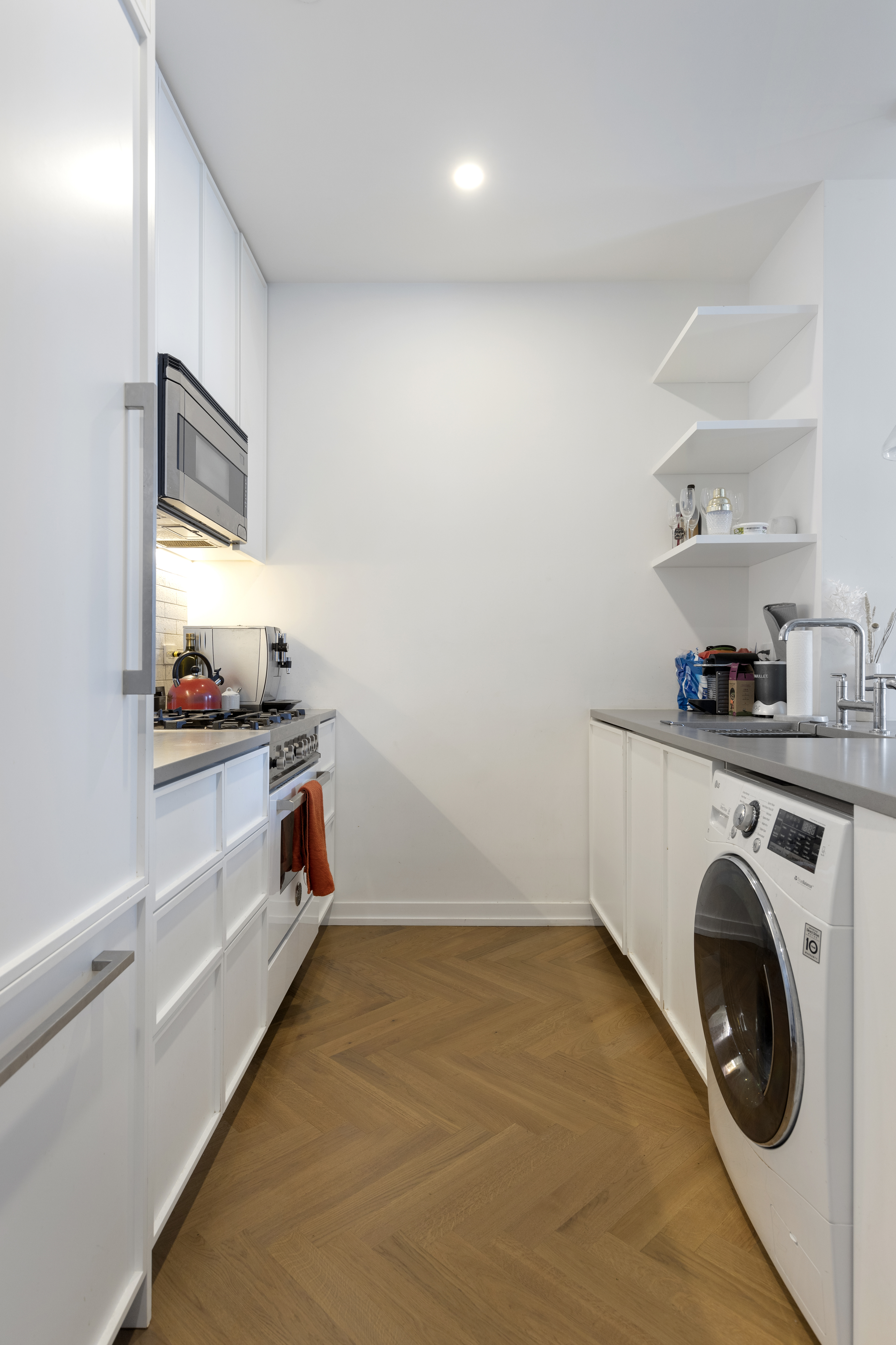 184 Kent Avenue, Unit D309 Brooklyn, NY 11249 - Photo 4 of 7