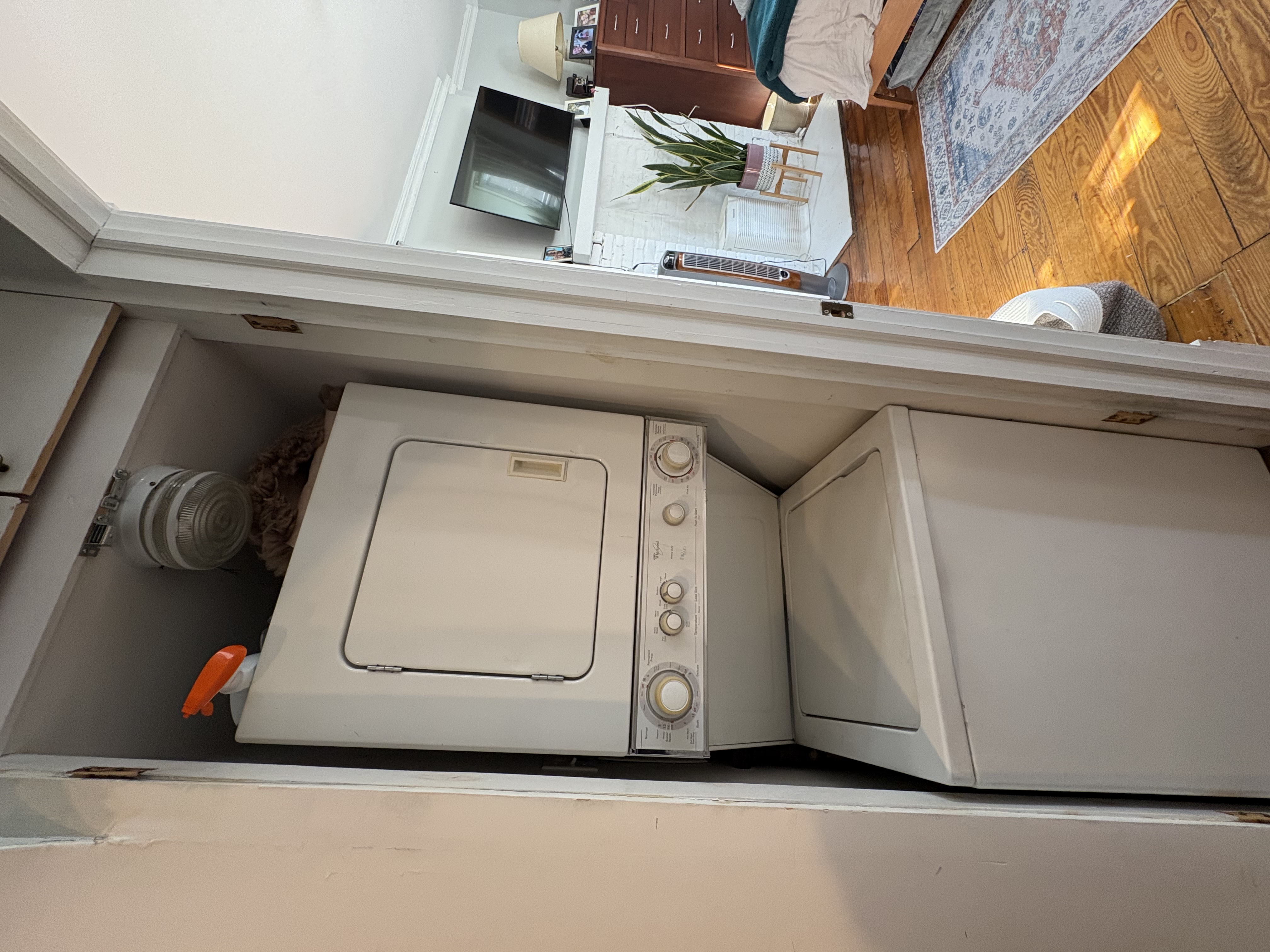 304 7th Avenue, Unit 3 Brooklyn, NY 11215 - Photo 3 of 15 a utility room with dryer and washer