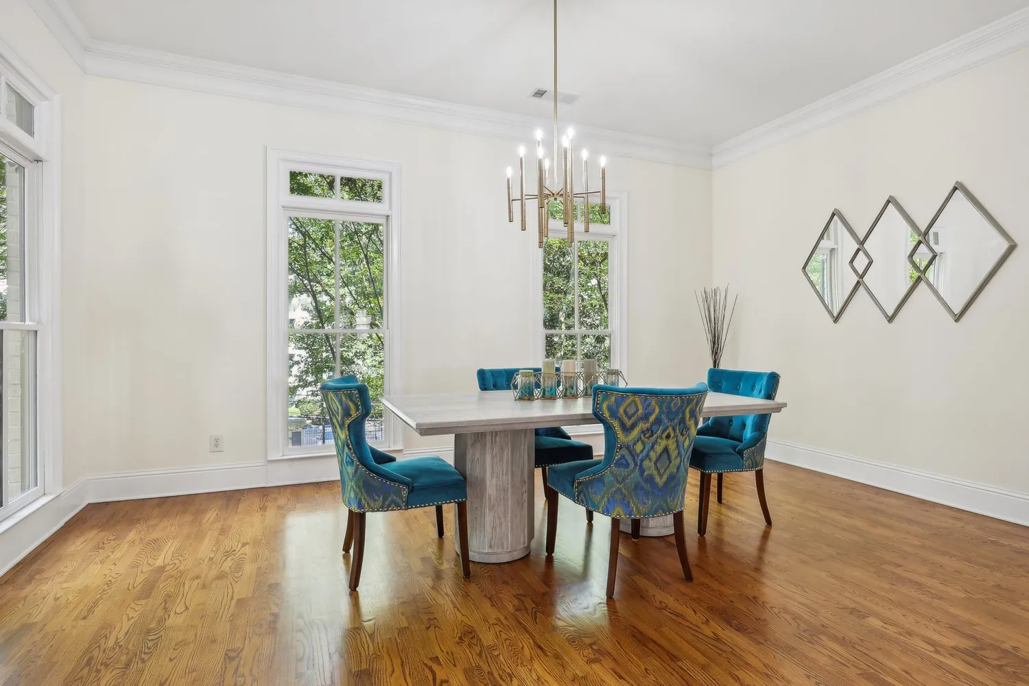 $900,000 | 3127 Lenox Road Northeast, Unit 6, Atlanta, GA 30324