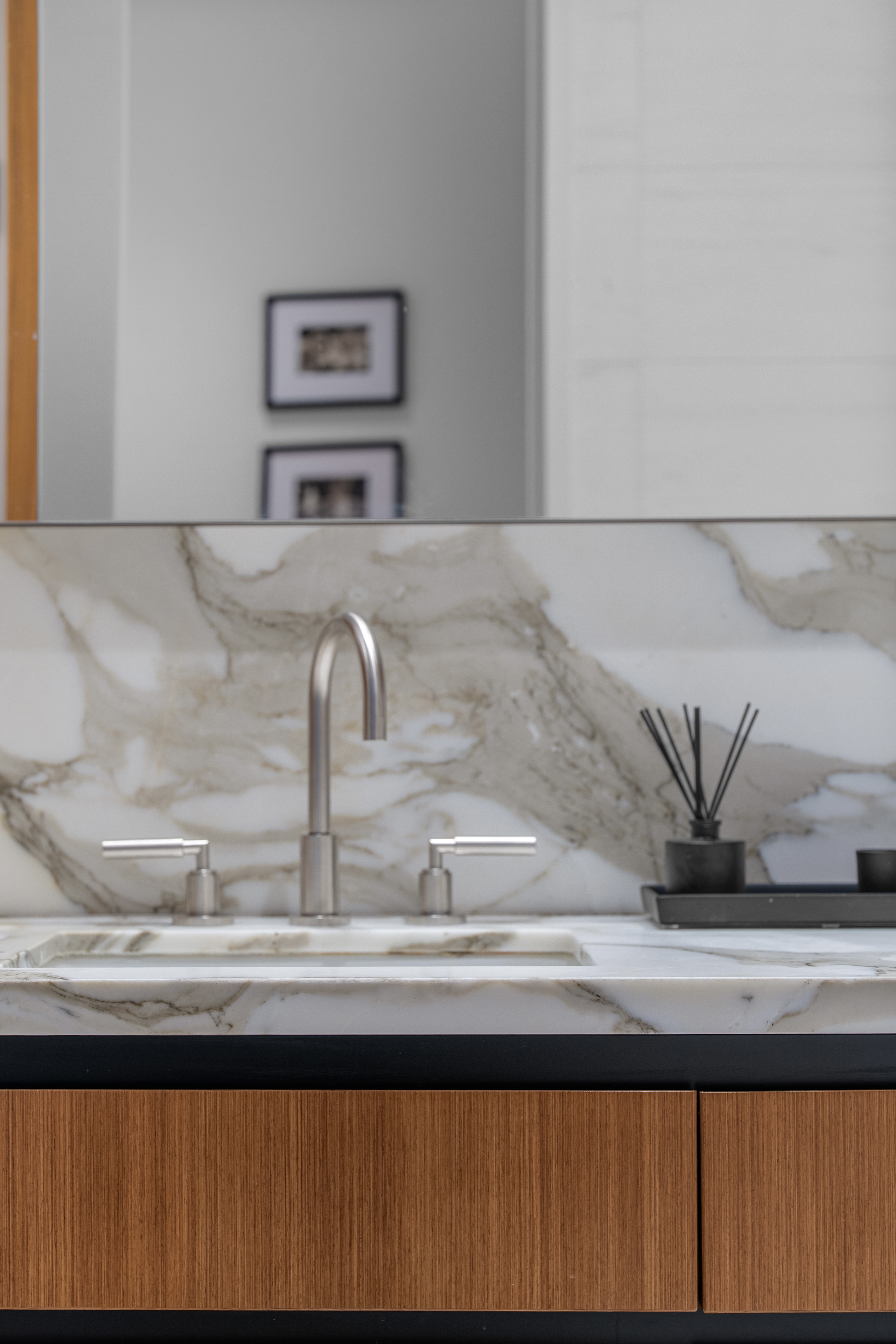 15 East 30th Street, Unit 19B Manhattan, NY 10016 - Photo 23 of 40 a close view of sink